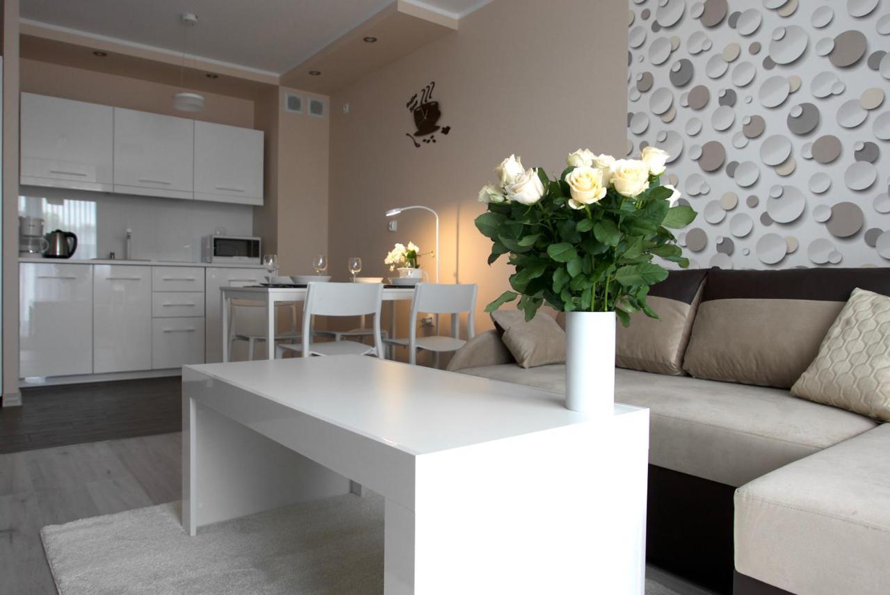 Apartamenty Mizu - Szampanski โควอบเซก ภายนอก รูปภาพ